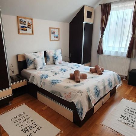Smiley Apartment 锡比乌 外观 照片