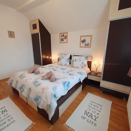 Smiley Apartment 锡比乌 外观 照片