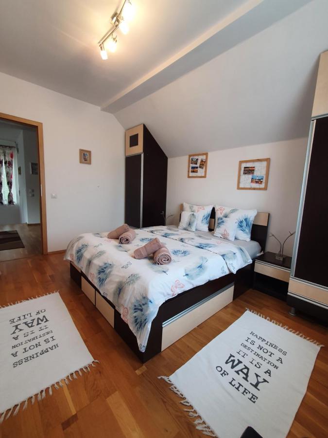 Smiley Apartment 锡比乌 外观 照片
