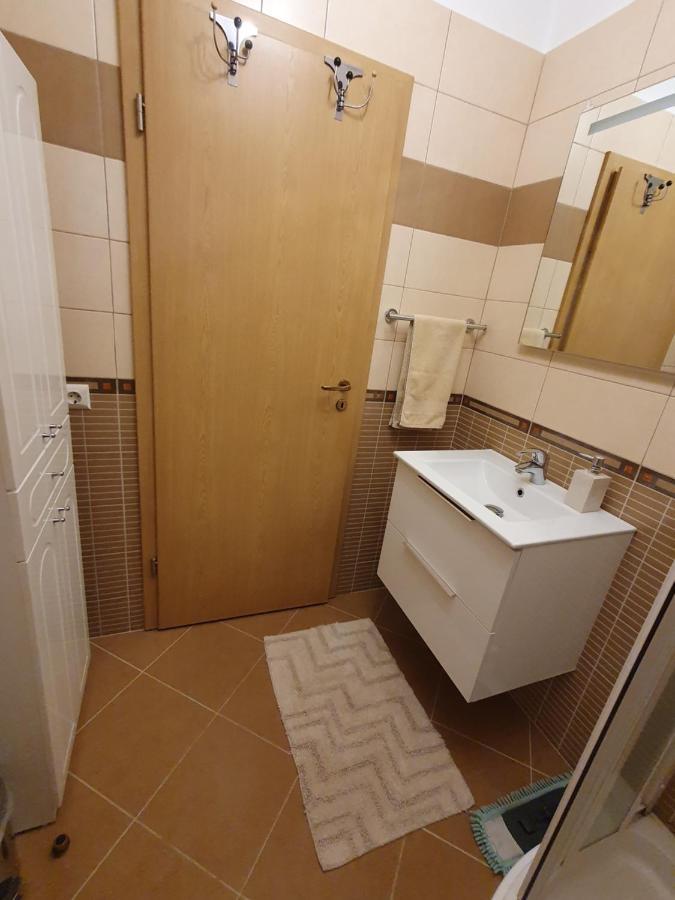Smiley Apartment 锡比乌 外观 照片