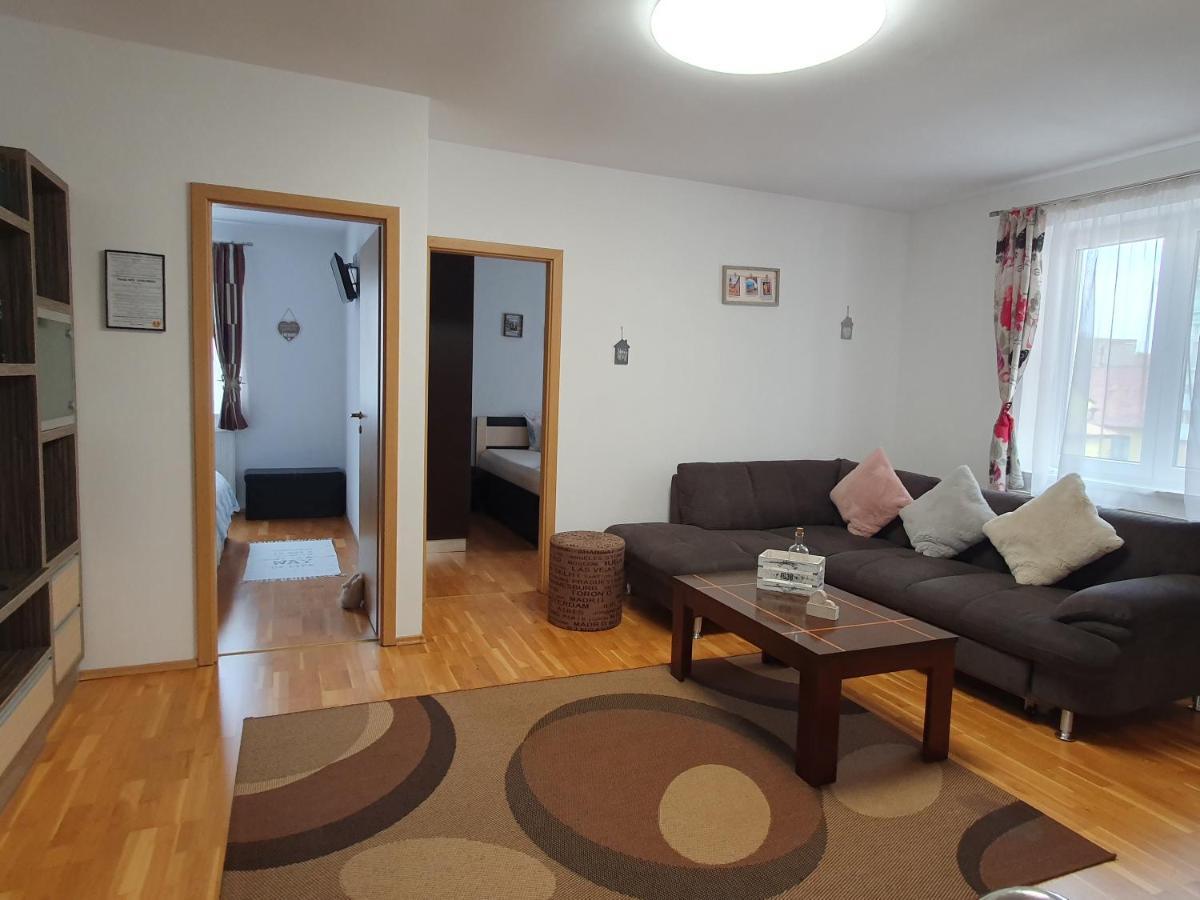 Smiley Apartment 锡比乌 外观 照片