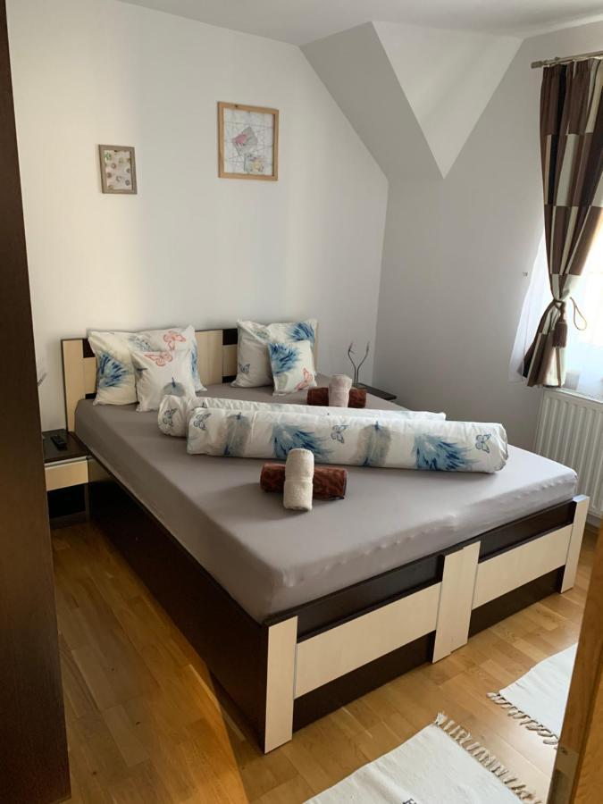 Smiley Apartment 锡比乌 外观 照片